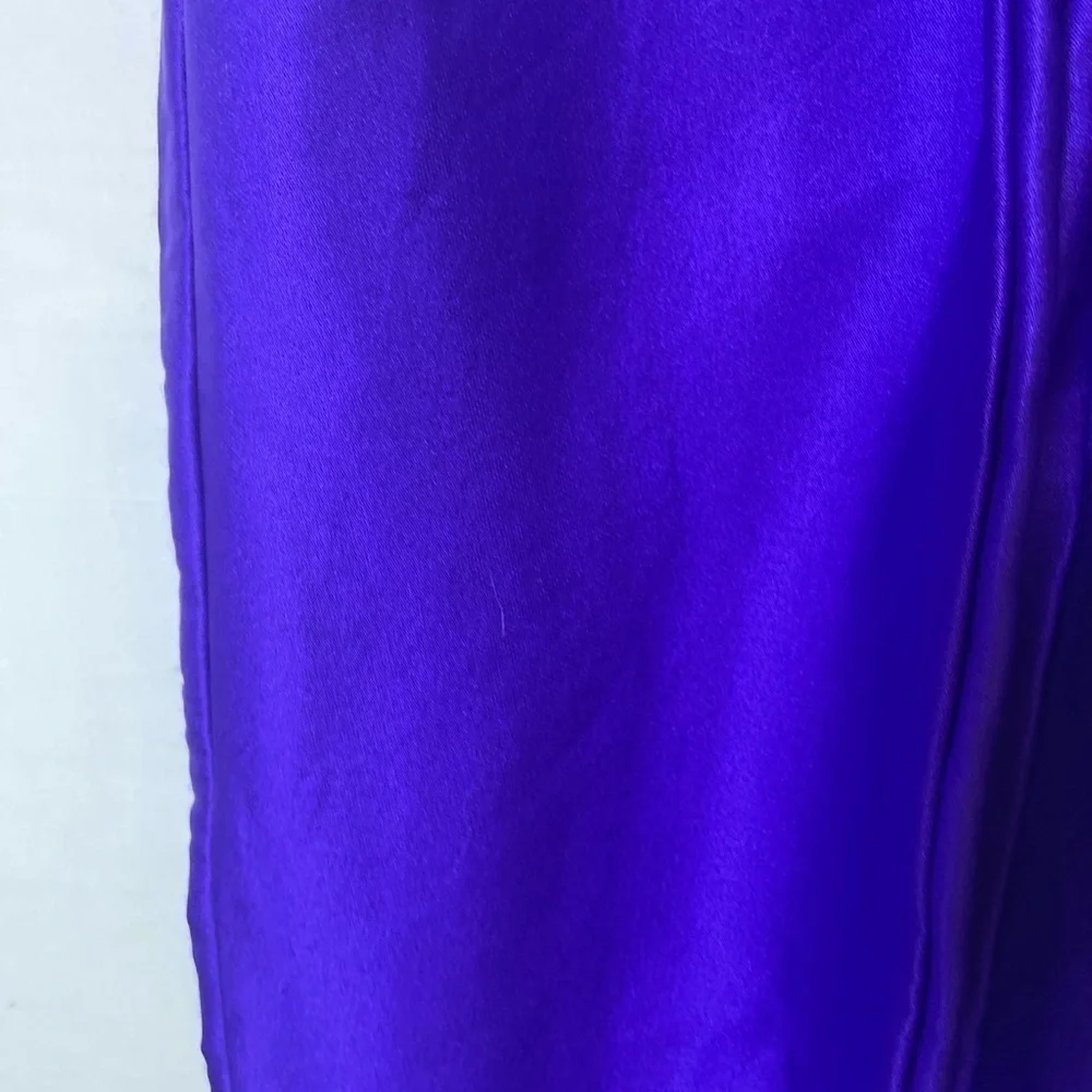 Vibrant Purple Women's Cropped Pants - Picture 9 of 15